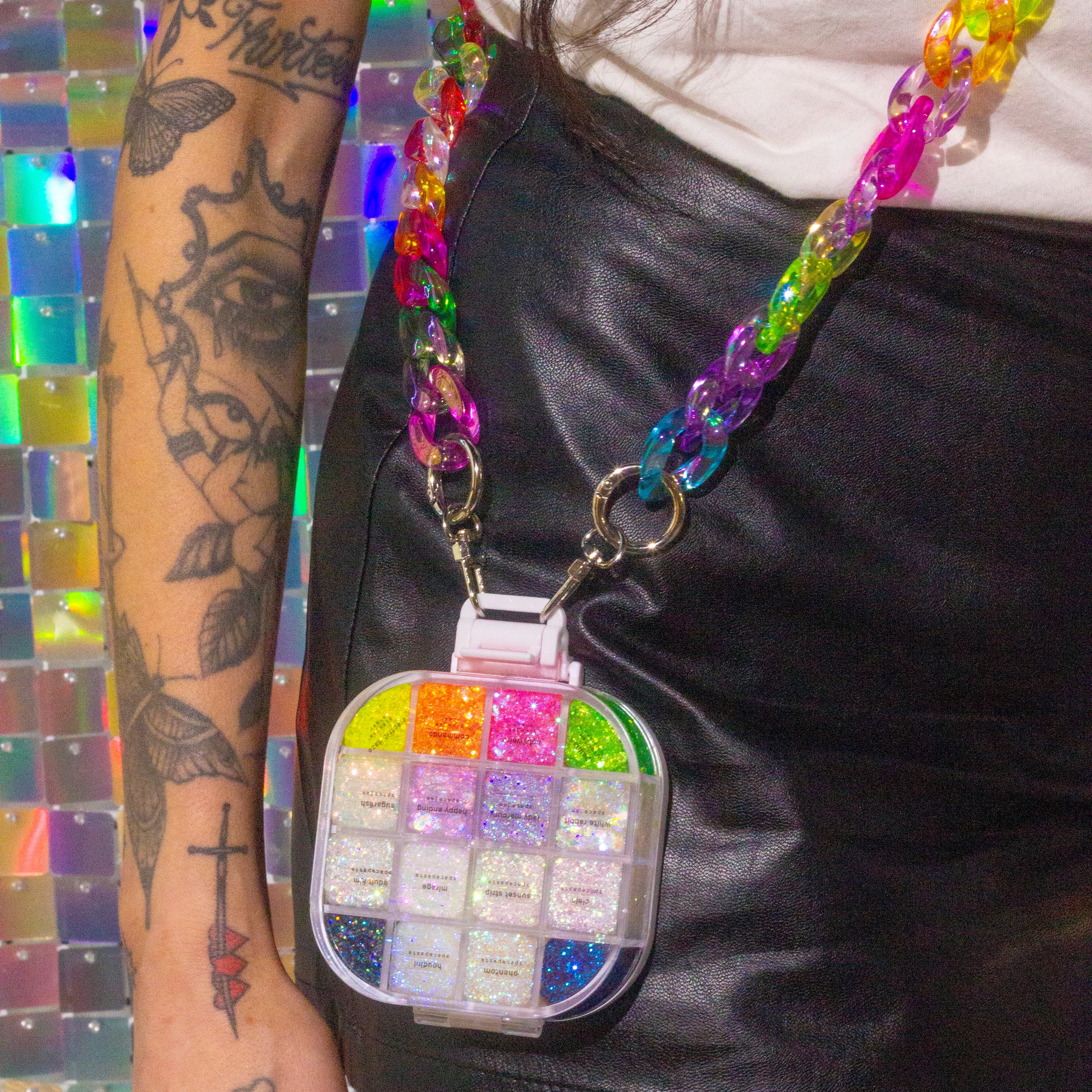 THE LINK Spacecase® Crossbody Chain