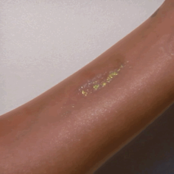 Lemonhead.LA glitter is used in 'Euphoria'—and it's perfect for